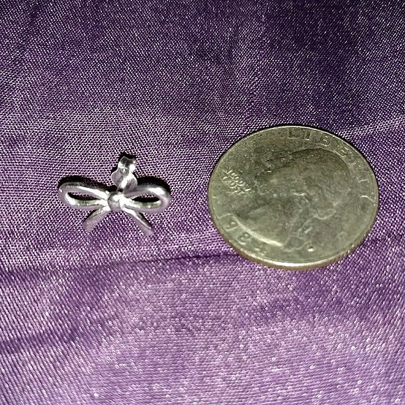 🆕️Bow Sterling Silver .925 Earrings - Picture 6 of 7